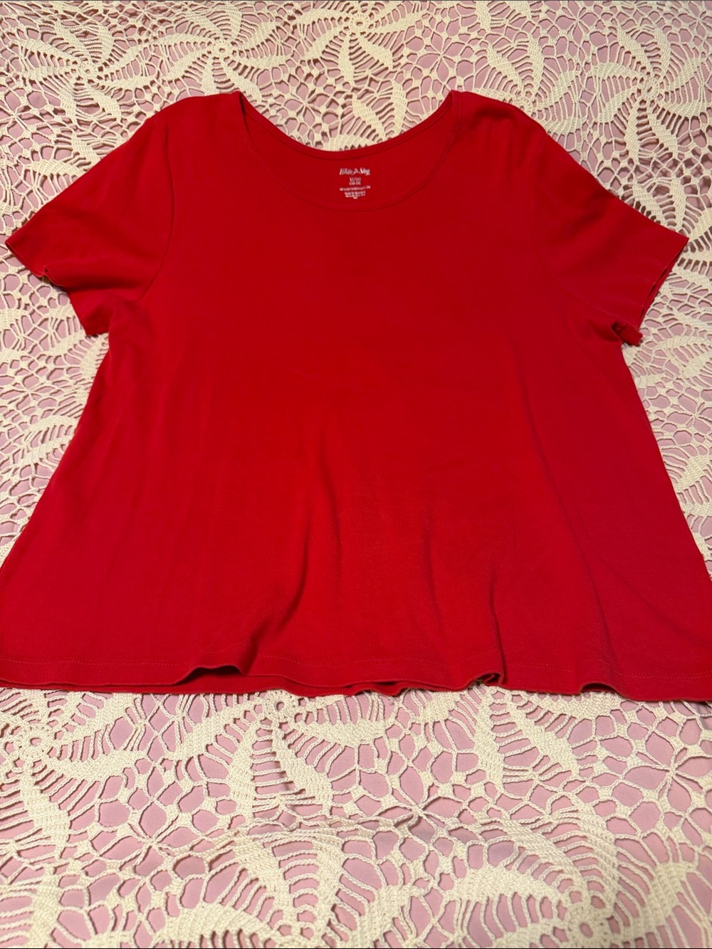 White Stag Red Short Sleeve Scoop Neck Tee